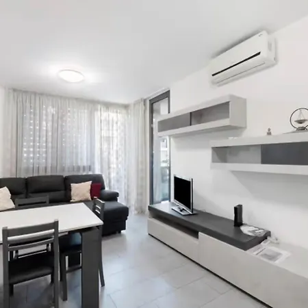 Easy Con Parcheggio Gratuito Collegamento Con La Svizzera Appartement