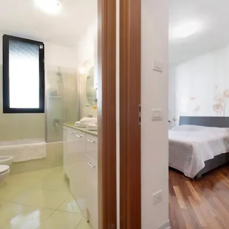 Easy Con Parcheggio Gratuito Collegamento Con La Svizzera Appartement Côme